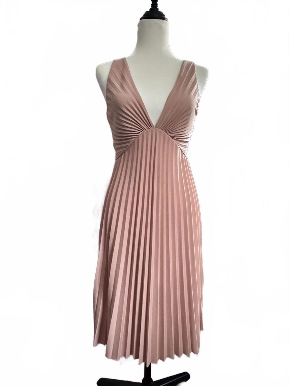 Vintage Halston Heritage Pink Pleated V-Neck Dress – Size 4 BalletCore